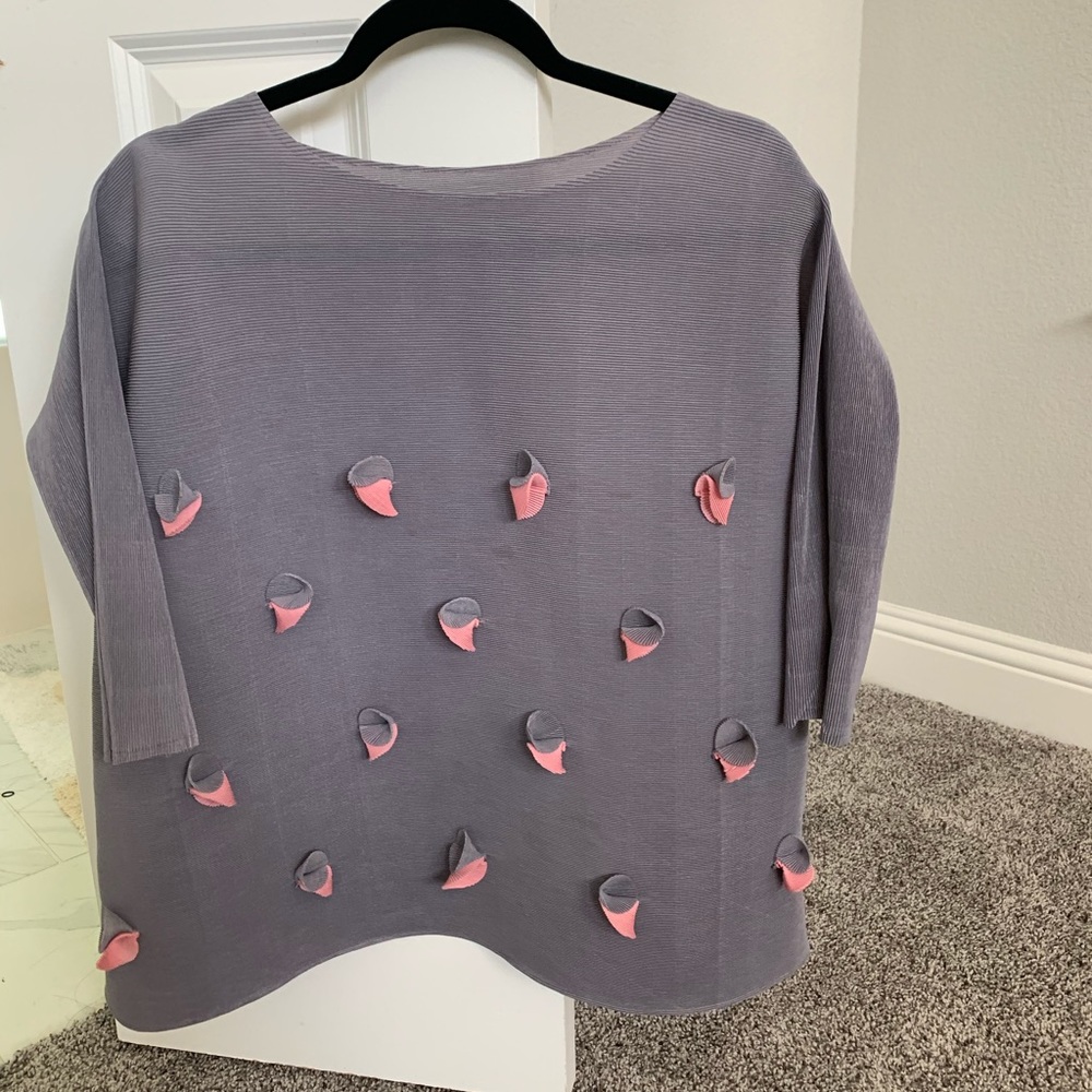 Women loose shirt